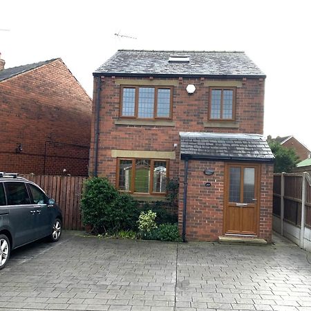 3Br House Ossett-Wakefield, Free Parking 3 Cars Wi Fi Long Stays Exterior foto