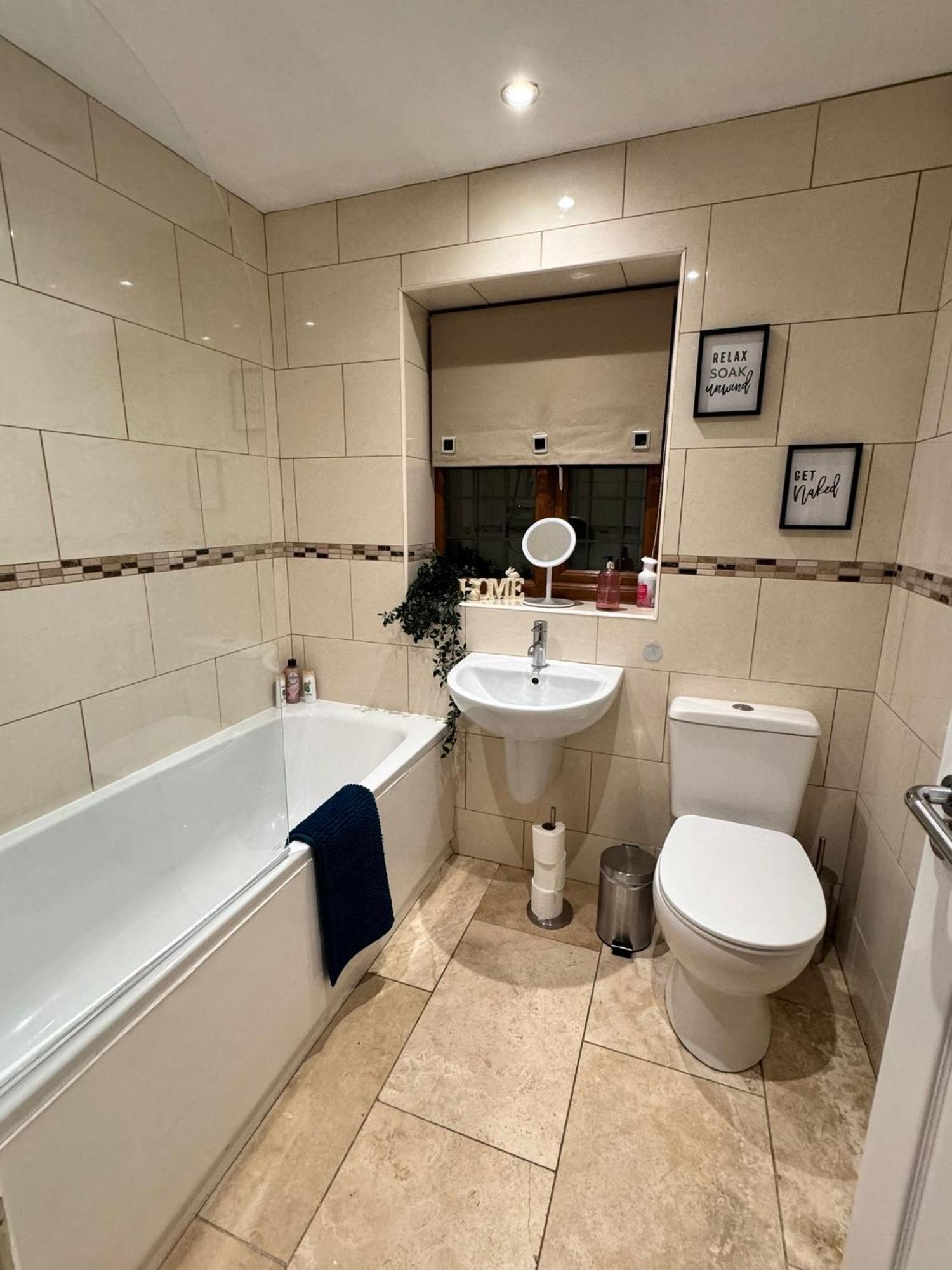 3Br House Ossett-Wakefield, Free Parking 3 Cars Wi Fi Long Stays Exterior foto