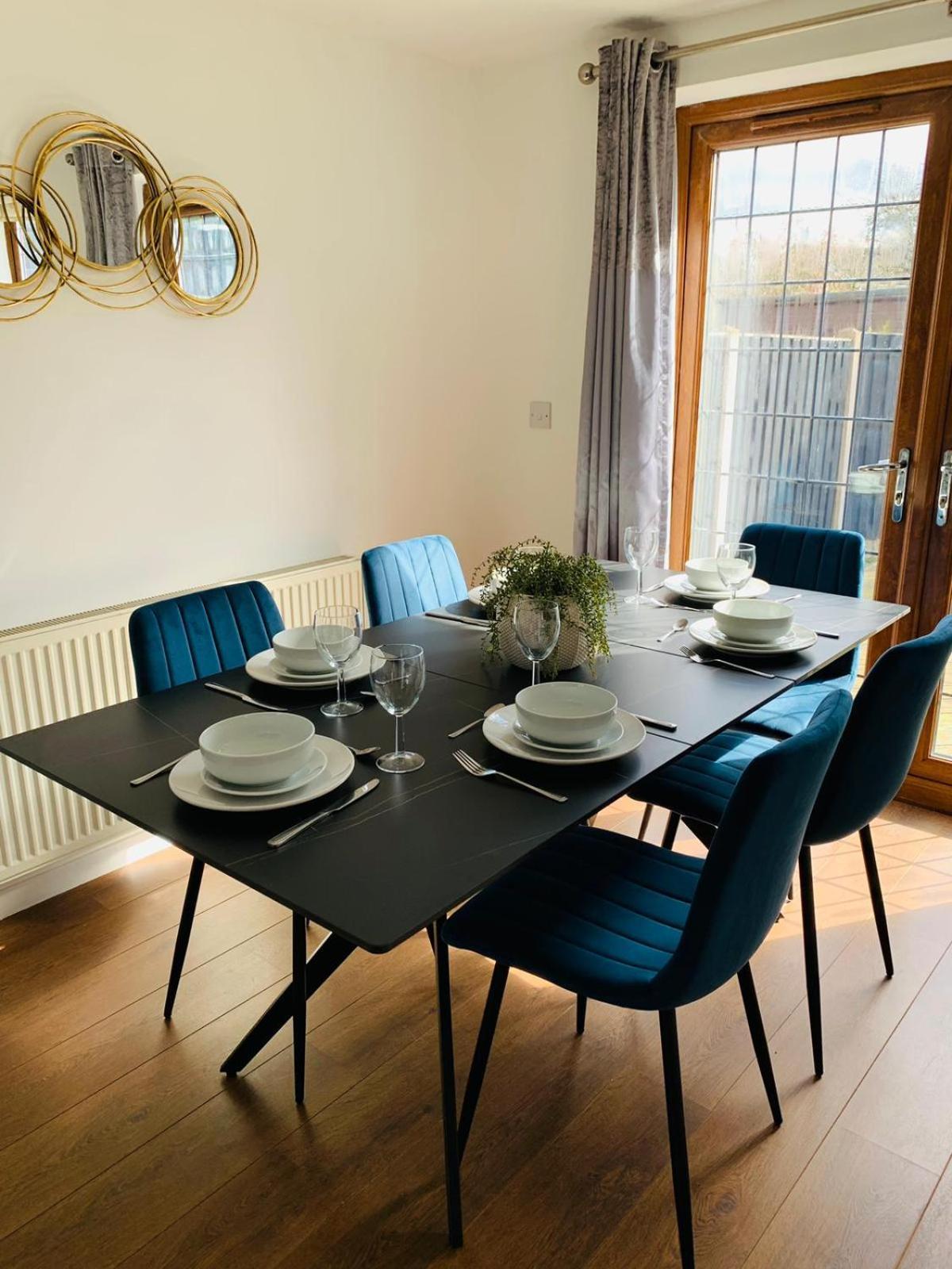 3Br House Ossett-Wakefield, Free Parking 3 Cars Wi Fi Long Stays Exterior foto