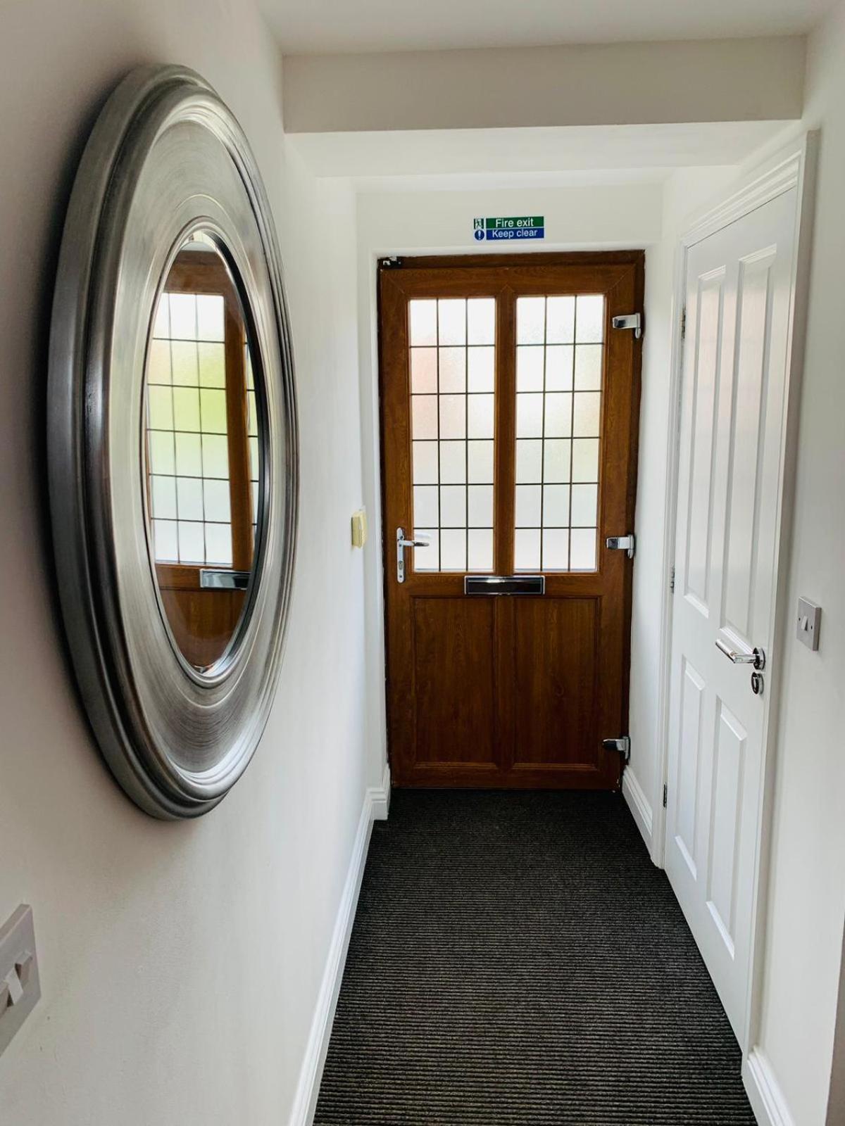 3Br House Ossett-Wakefield, Free Parking 3 Cars Wi Fi Long Stays Exterior foto